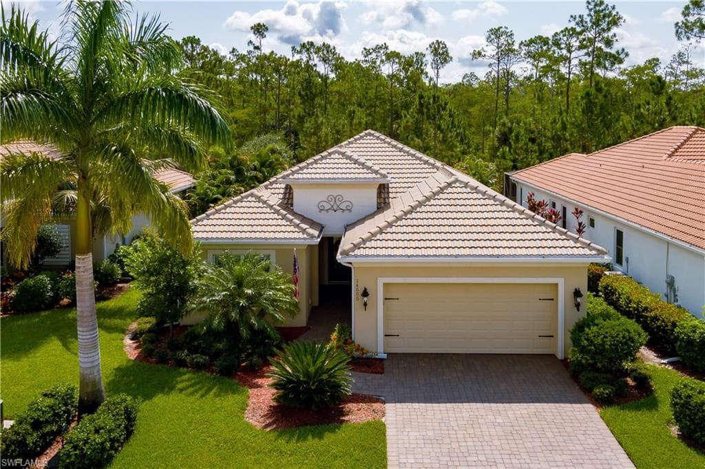 14555 Manchester DR NAPLES, FL 34114