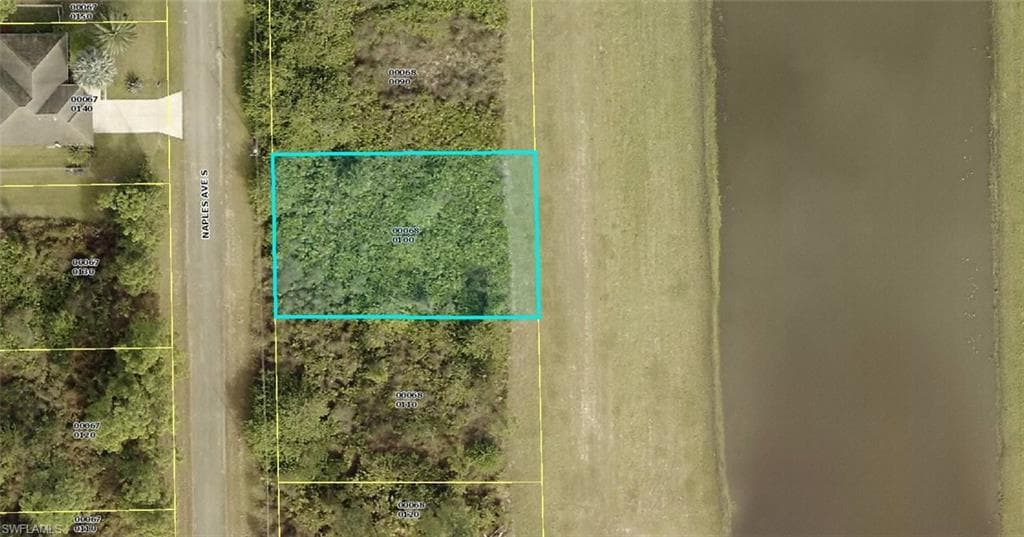749 NAPLES AVE S LEHIGH ACRES, FL 33974