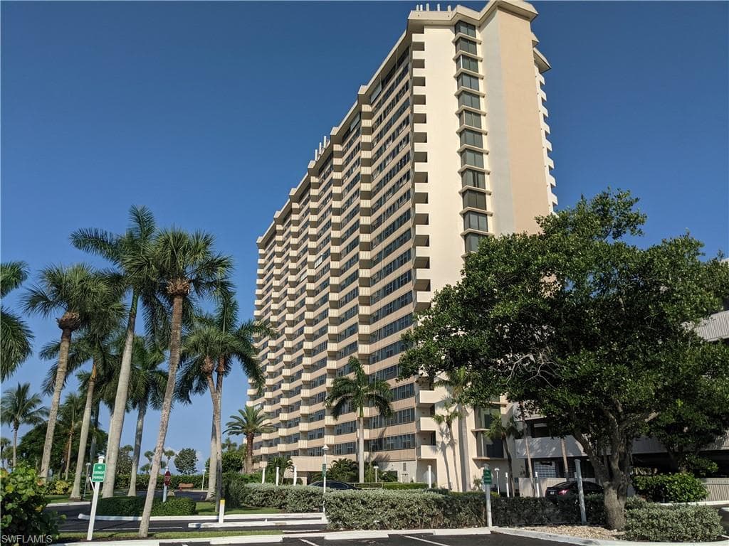 58 Collier BLVD 1805 MARCO ISLAND, FL 34145