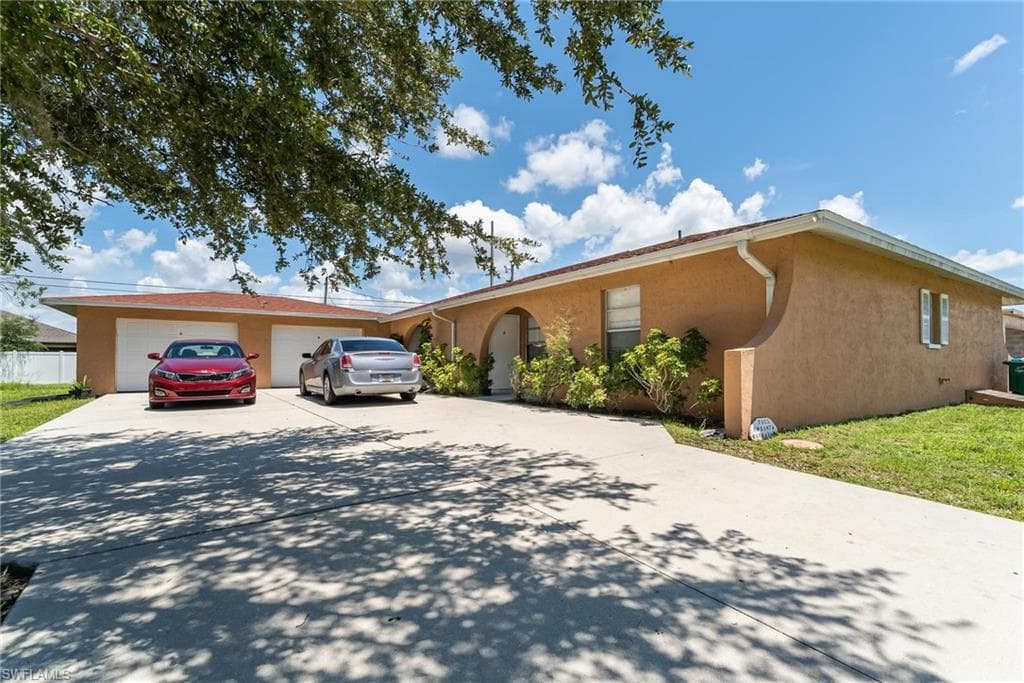 2903 SW Santa Barbara PL A-B CAPE CORAL, FL 33914