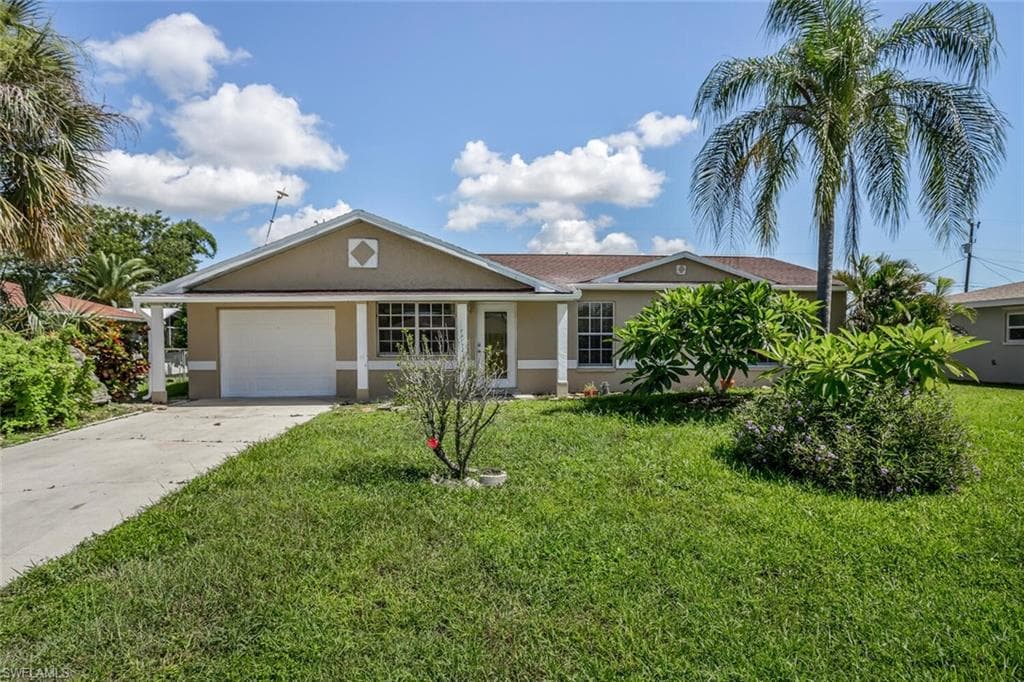 1005 SE 37th ST CAPE CORAL, FL 33904