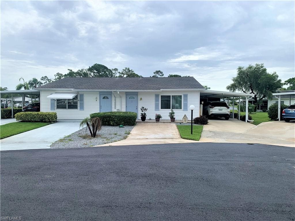 7 Meadow Rue CT LEHIGH ACRES, FL 33936