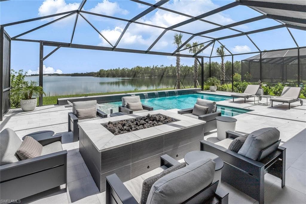 19381 Aqua Shore DR FORT MYERS, FL 33913