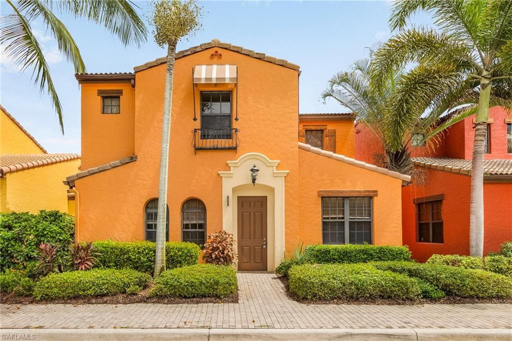 8243 Bibiana WAY 702 FORT MYERS, FL 33912