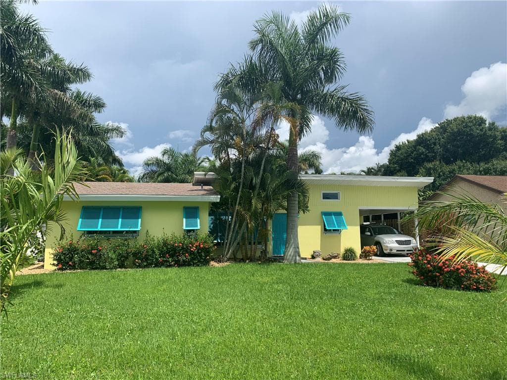 5727 Flamingo DR CAPE CORAL, FL 33904