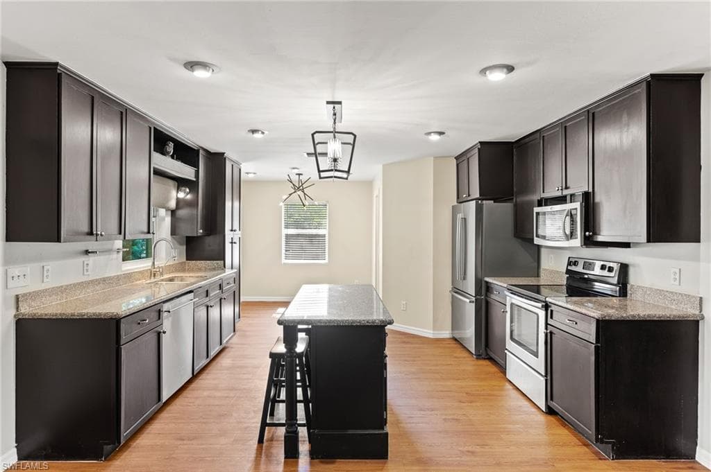 5338 Benton ST LEHIGH ACRES, FL 33971