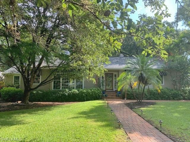 1685 Menlo RD FORT MYERS, FL 33901