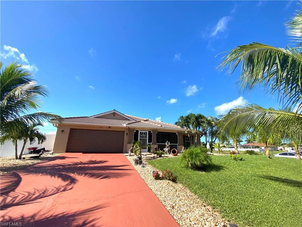 1528 SW 29th ST CAPE CORAL, FL 33914
