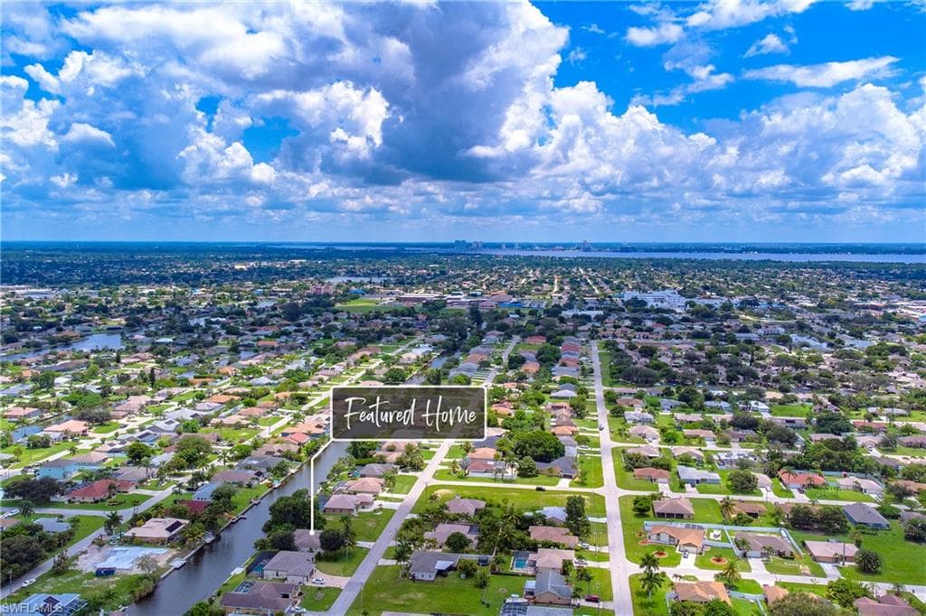 927 SE 6th ST CAPE CORAL, FL 33990