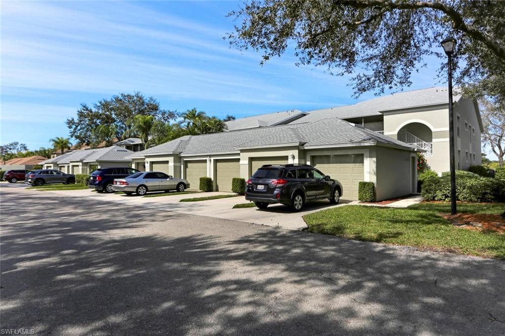 26931 Clarkston DR 10-105 BONITA SPRINGS, FL 34135