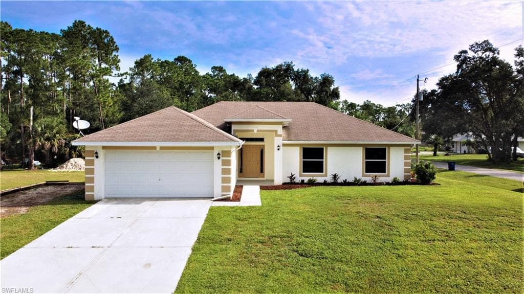 500 W 9th ST LEHIGH ACRES, FL 33972