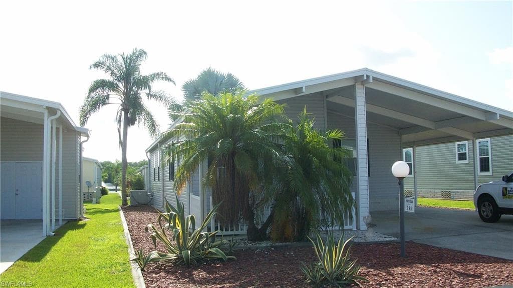 5231 Silk Oak AVE FORT MYERS, FL 33905