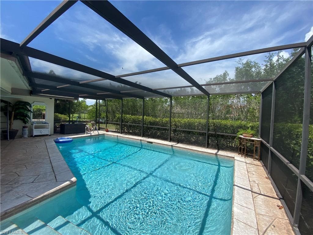 233 Pinehurst CIR NAPLES, FL 34113