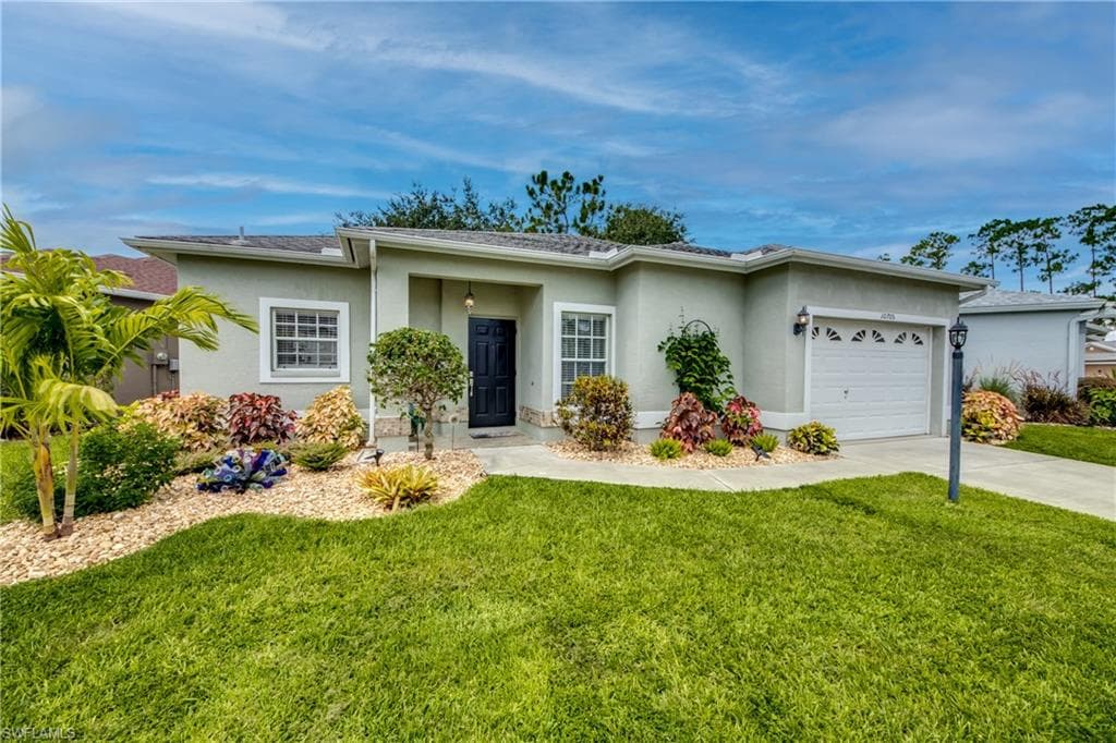 10705 Blue Bimini CIR ESTERO, FL 33928