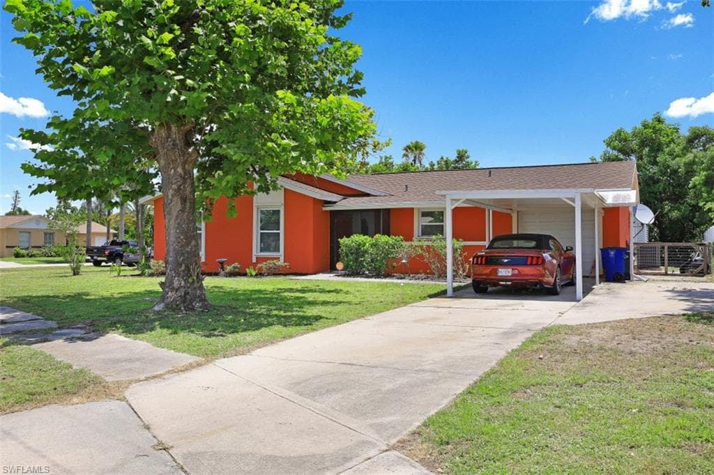 977 Hearty ST NORTH FORT MYERS, FL 33903