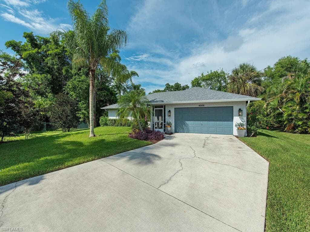 4005 Brush LN NAPLES, FL 34112