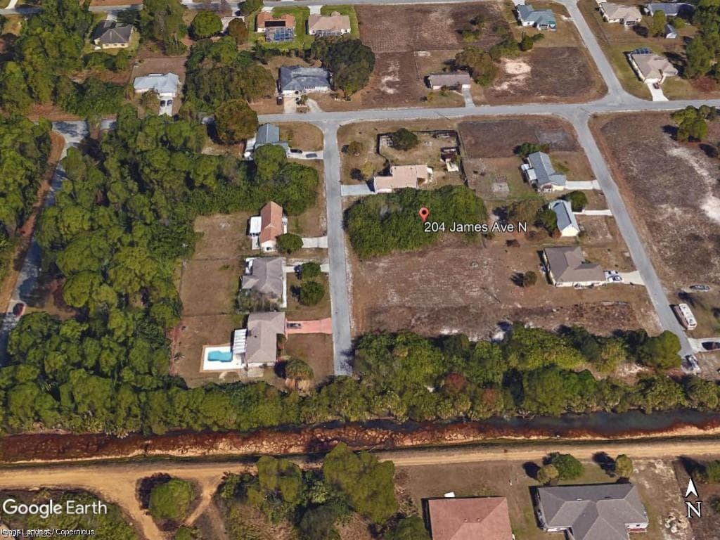 204 James AVE N LEHIGH ACRES, FL 33971