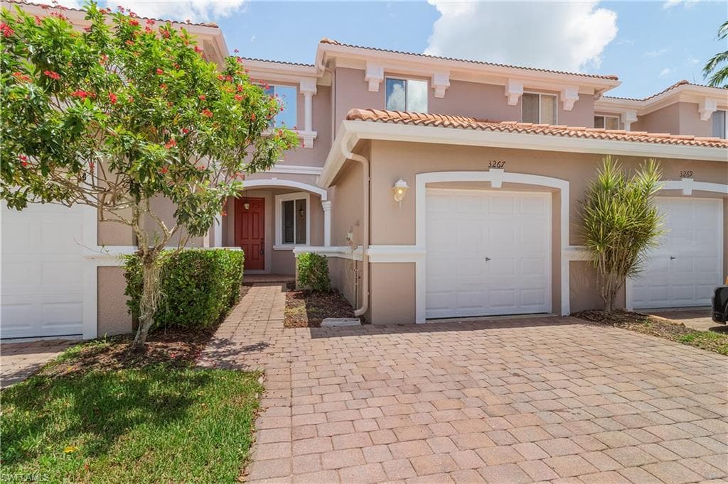 3267 Antica ST FORT MYERS, FL 33905