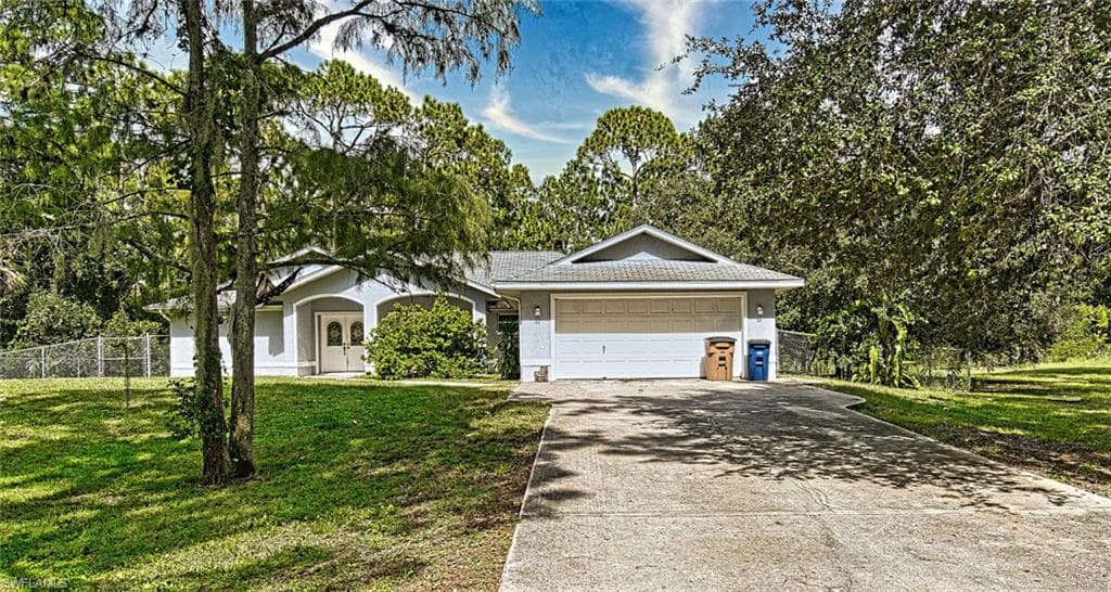 1714 Eighth AVE LEHIGH ACRES, FL 33972