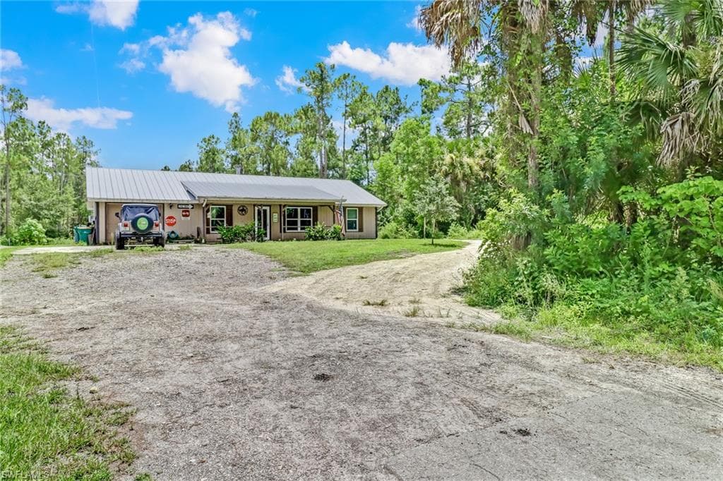 3740 8th AVE SE NAPLES, FL 34117