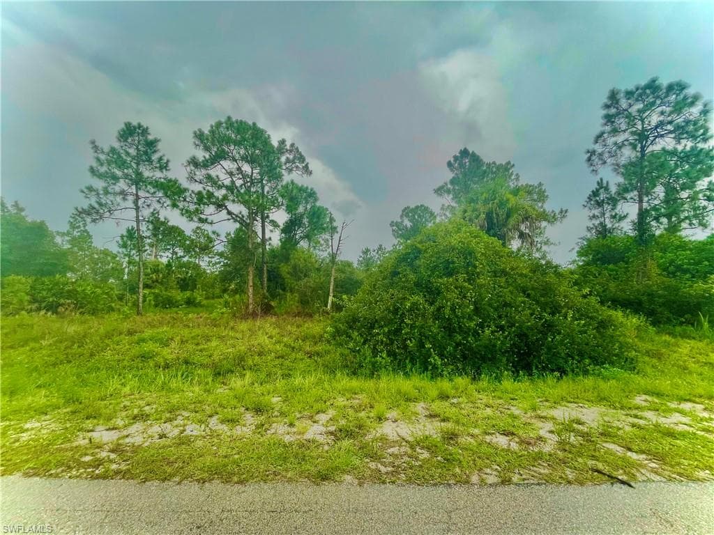 400 Leroy AVE LEHIGH ACRES, FL 33972
