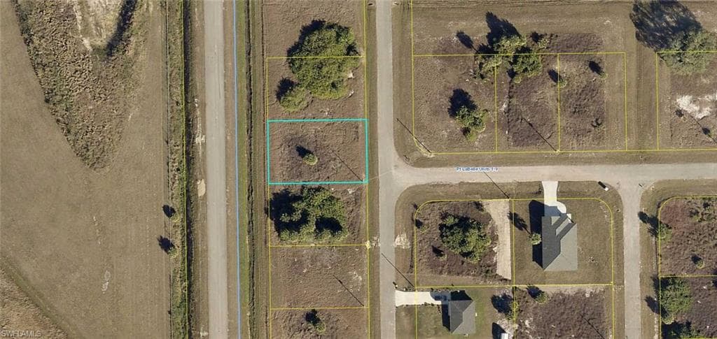 3028 Adcock DR LABELLE, FL 33935