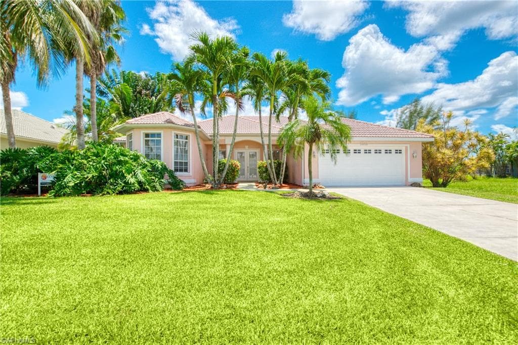 2232 SW 44th TER CAPE CORAL, FL 33914