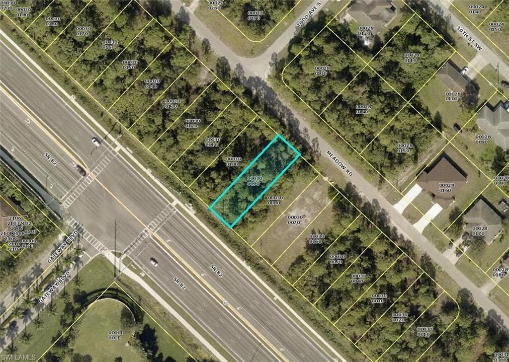 160 Meadow RD LEHIGH ACRES, FL 33973