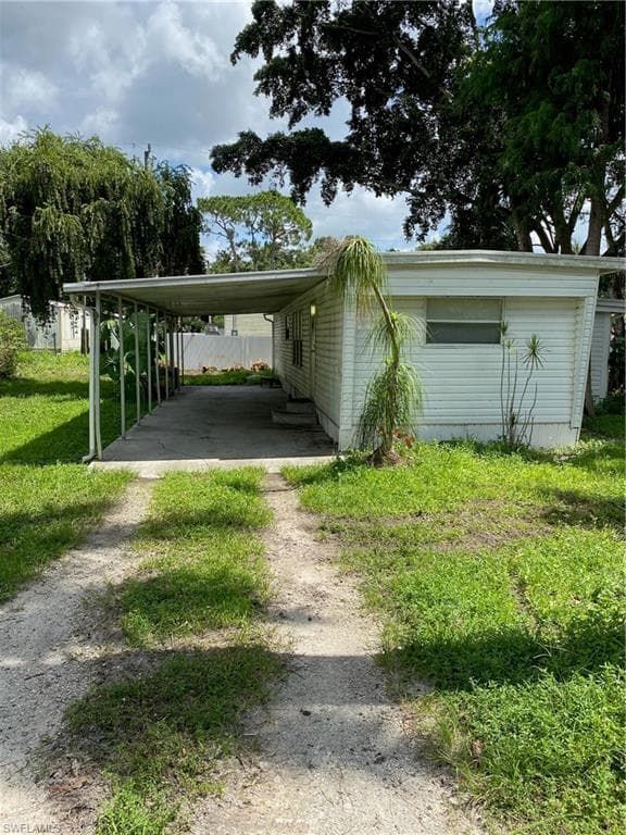 338 San Bernardino ST NORTH FORT MYERS, FL 33903