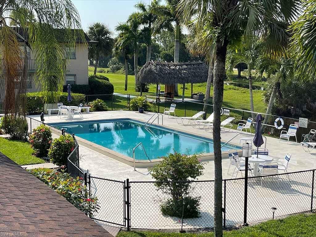 5563 Rattlesnake Hammock RD A5 NAPLES, FL 34113