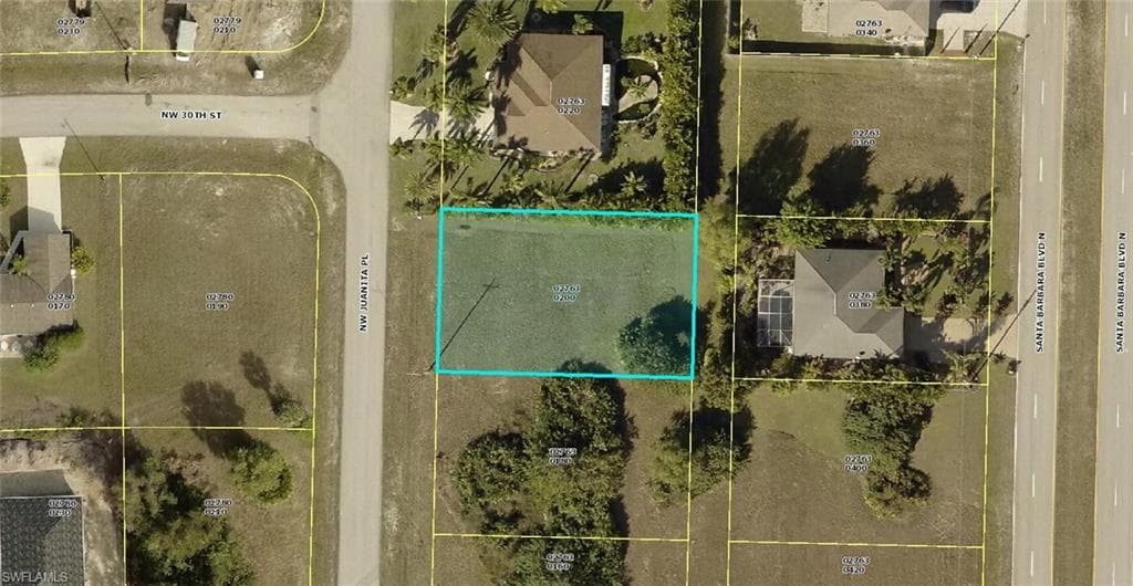 2927 NW Juanita PL CAPE CORAL, FL 33993