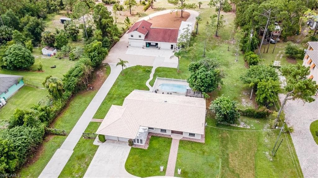 3650 7th AVE NW NAPLES, FL 34120