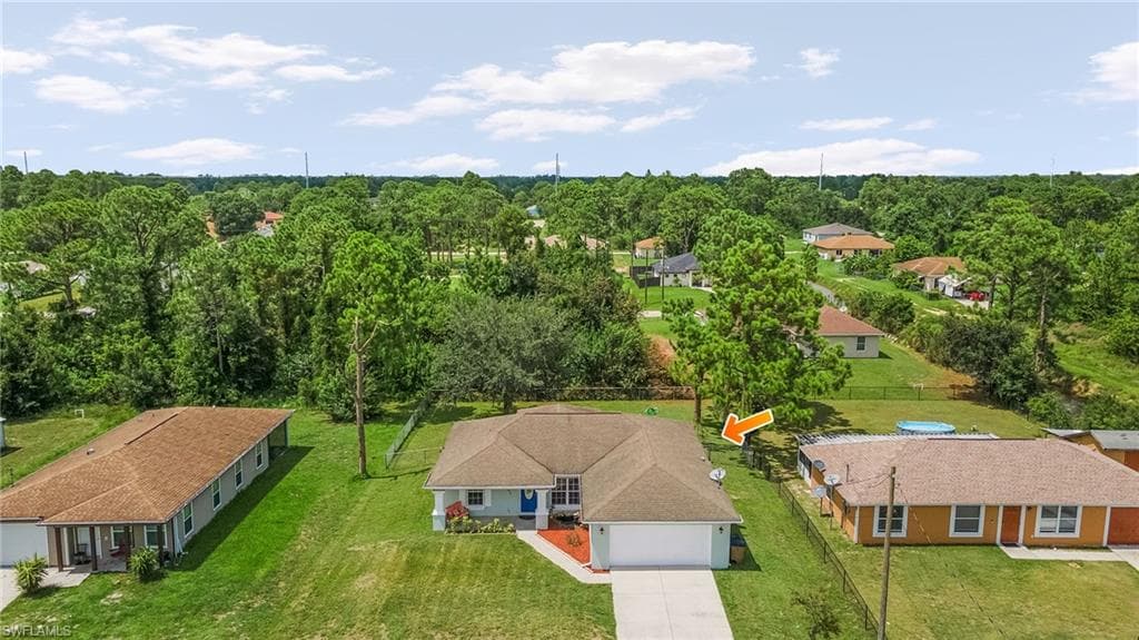 4102 3rd ST SW LEHIGH ACRES, FL 33976
