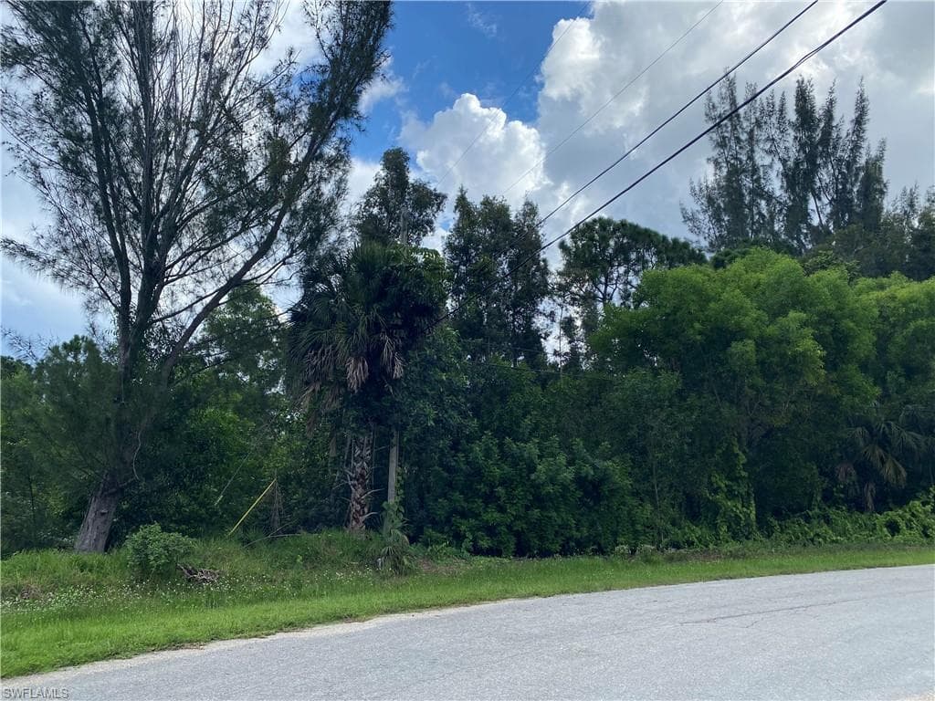 5522 Ann Arbor DR BOKEELIA, FL 33922