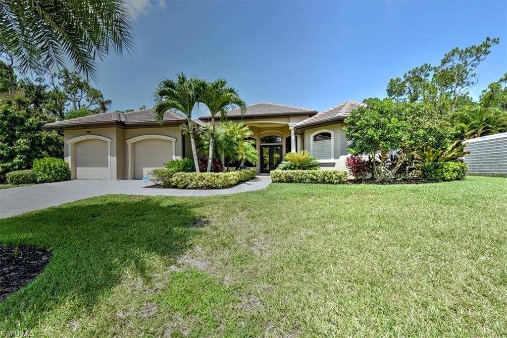 25250 Busy Bee DR BONITA SPRINGS, FL 34135