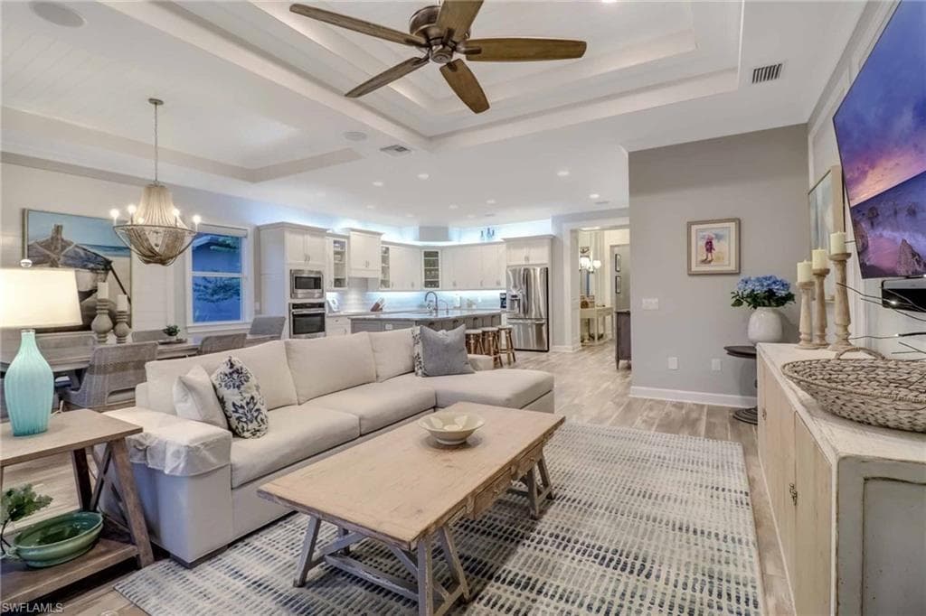6459 Warwick AVE NAPLES, FL 34113