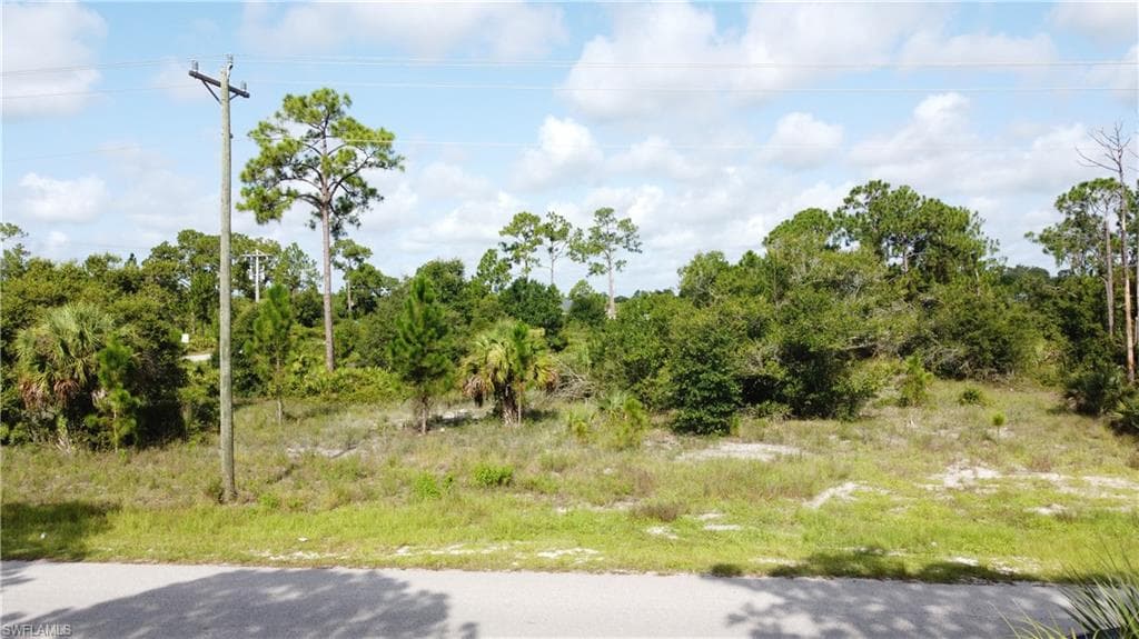 603 Moore AVE LEHIGH ACRES, FL 33972