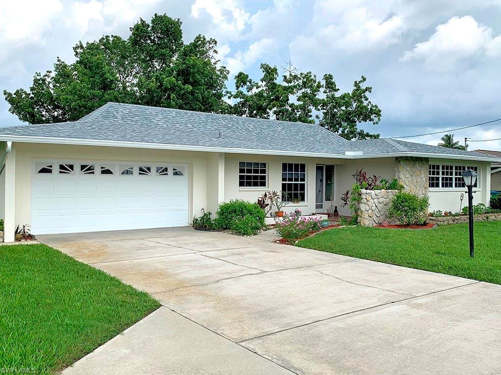 2827 SE 16th PL CAPE CORAL, FL 33904