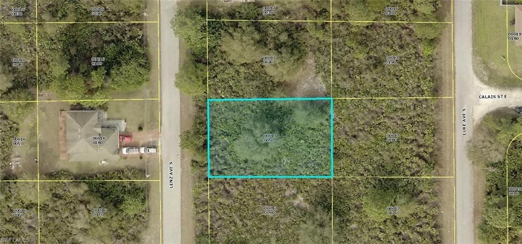 313 Lenz AVE LEHIGH ACRES, FL 33974