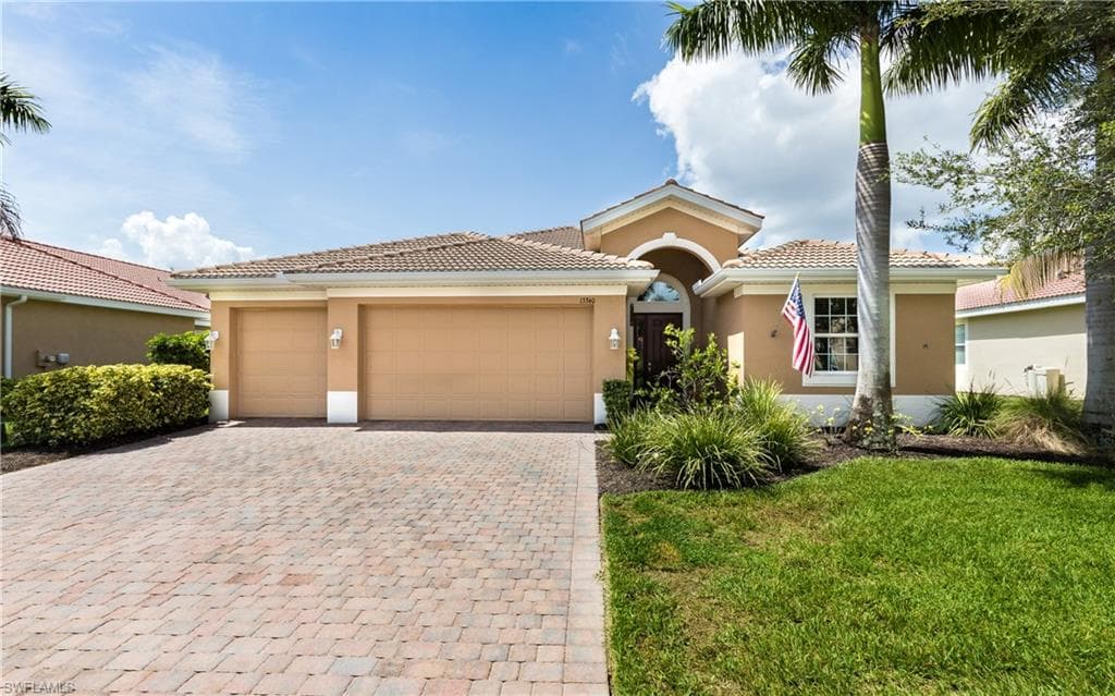 13340 Seaside Harbour DR NORTH FORT MYERS, FL 33903
