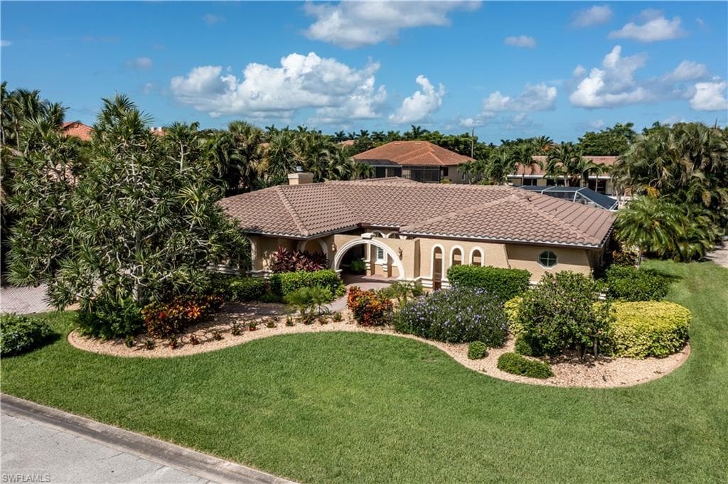 6811 Danah CT FORT MYERS, FL 33908