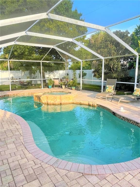 122 SE 10th TER CAPE CORAL, FL 33990