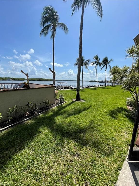 896 Buttonwood DR 108 FORT MYERS BEACH, FL 33931