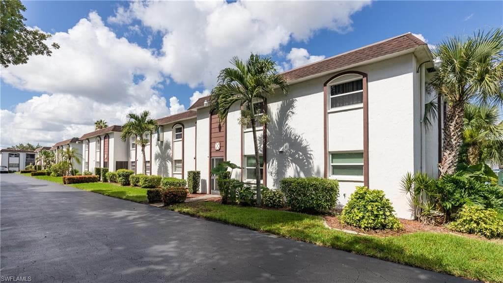 2828 Jackson ST I3 FORT MYERS, FL 33901