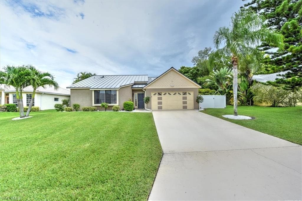 4337 SW 1st PL CAPE CORAL, FL 33914