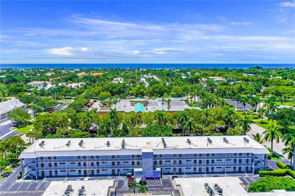 72 7th ST S 206 NAPLES, FL 34102