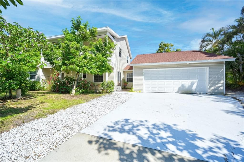 1912 Sheffield AVE MARCO ISLAND, FL 34145