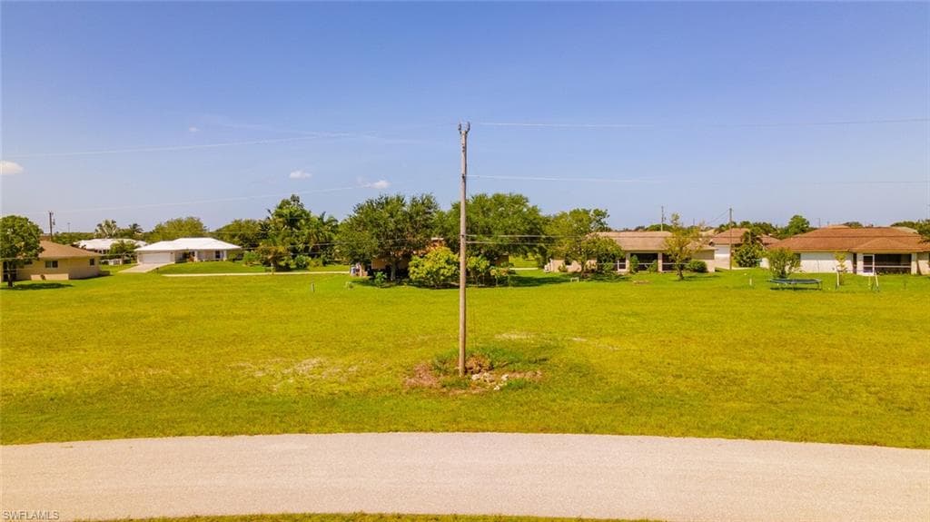 1220 NE 20th AVE CAPE CORAL, FL 33909