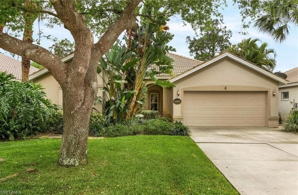6425 Autumn Woods BLVD NAPLES, FL 34109