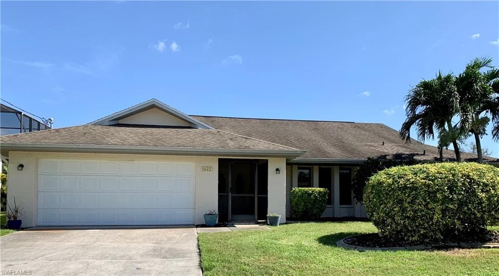 1422 SE 32nd ST CAPE CORAL, FL 33904
